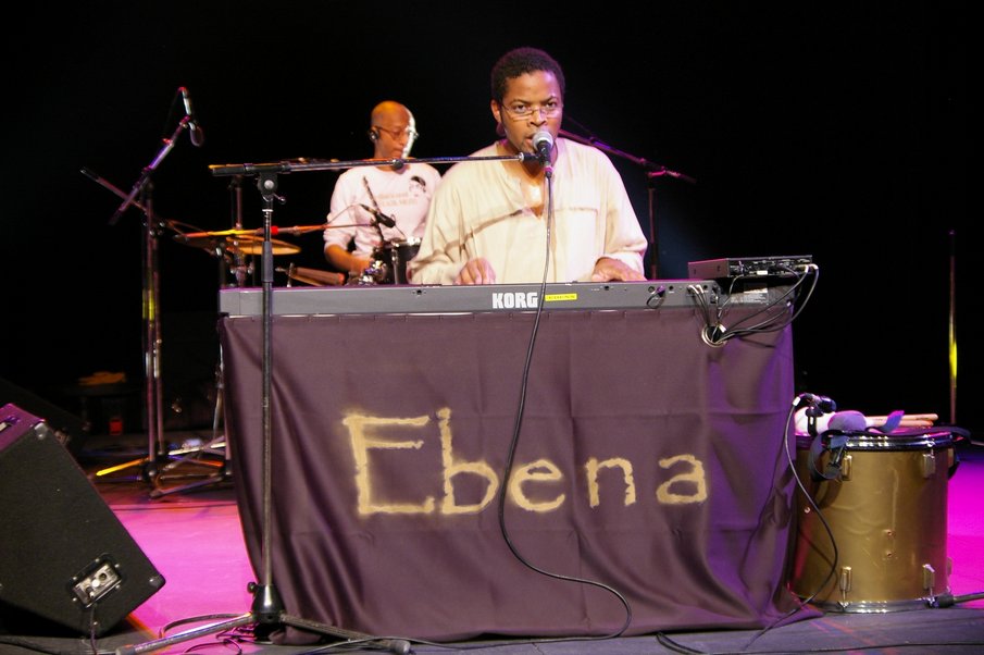 Concert Ebena a Lisses - Musi K Lisses 098.jpg